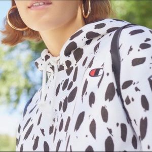 CHAMPION X UO animal print cropped sweatshirt